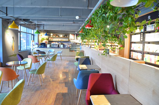 橄榄城店卖场展示